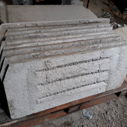 плита бетонная ребристая